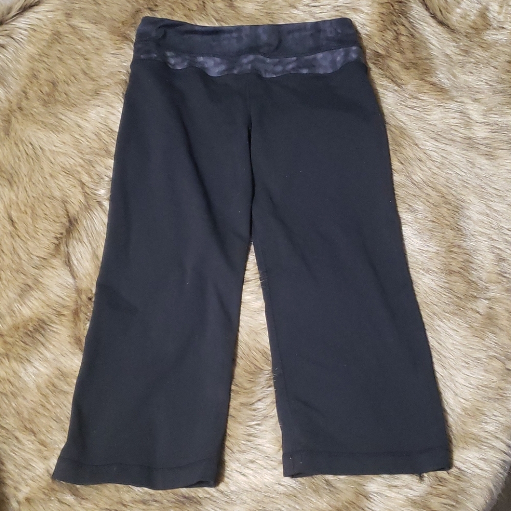💥💥4 for $50💥💥 Lululemon Althletica Clam Digger/ …